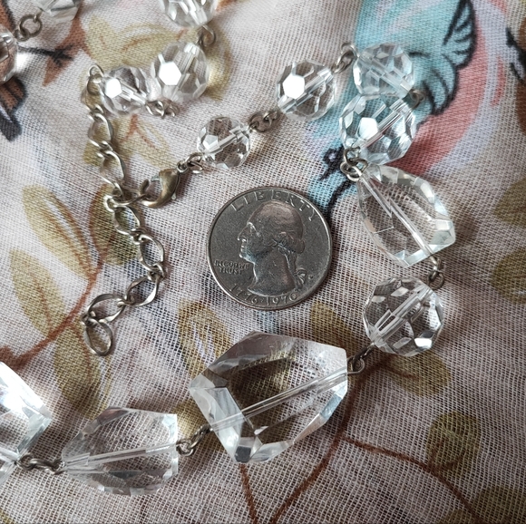 Clear Abstract Faceted Round Bead Glass Silver Tone Chain Vintage Necklace EUC - Picture 6 of 9